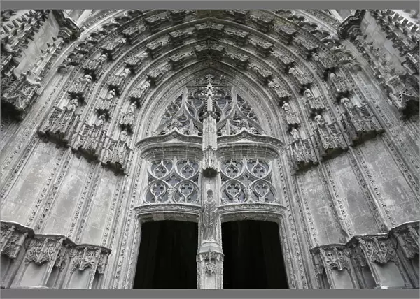 Saint Gatien cathedral door