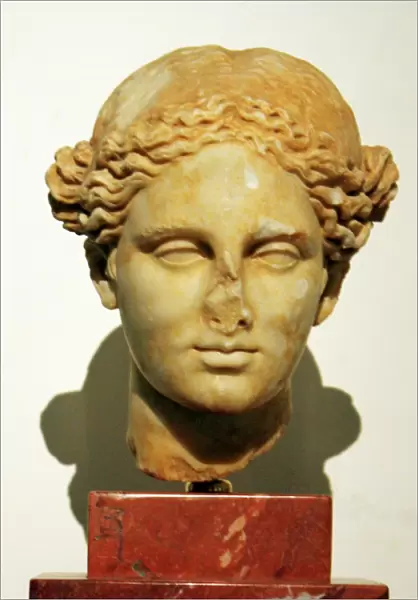 Greek female bust, circa 3-5th Century BC