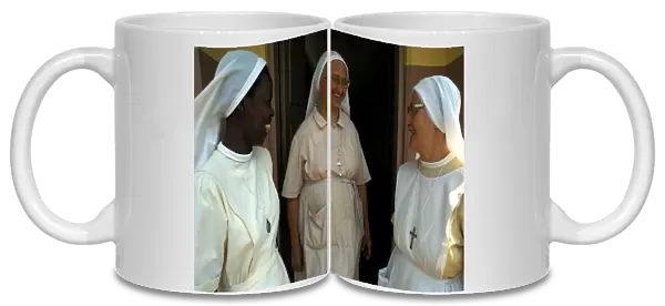 Roman catholic nuns in Fiata