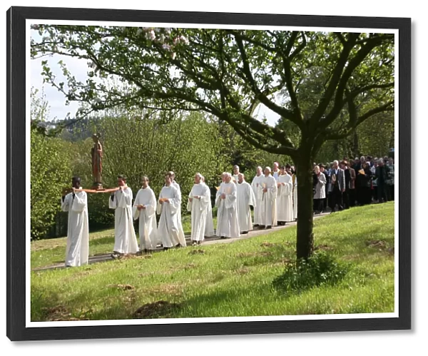 Procession in Landatevennec abbey