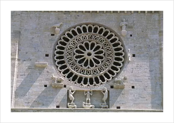 Italy, Umbria, Assisi, Cathedral of San Rufino, detail of facade