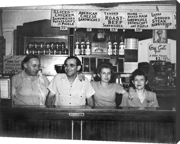 1940s Diner And Its Staff
