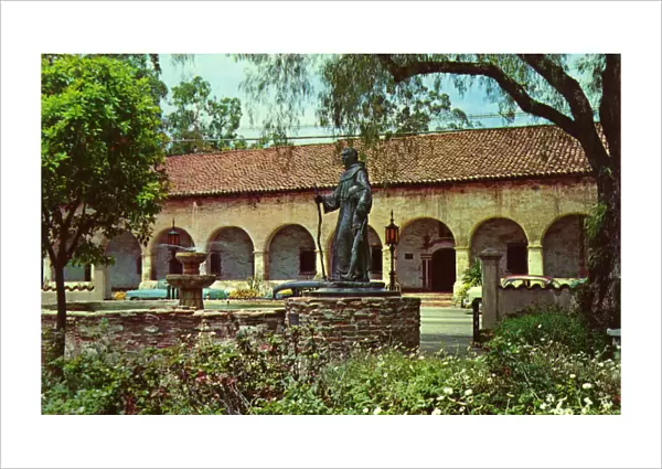 Misson San Fernando and Father Junipero Serra Statue