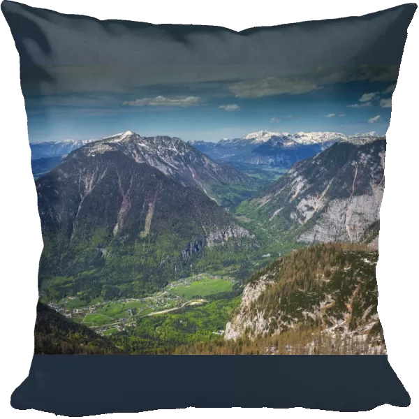 Mountain view near Lake Hallstatt, in the mountainous region of Salzkammergut, Austria
