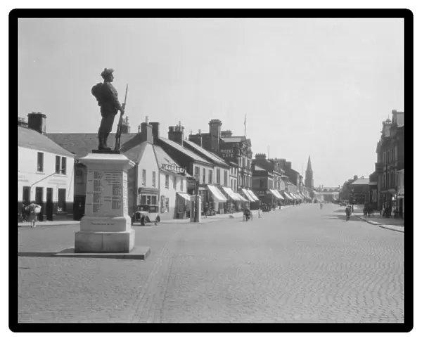 Annan. War memorial and High Street, Annan, Scotland, circa 1910
