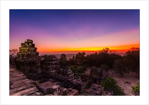Sunset at Phnom Bakheng in Angkor Wat, Cambodia