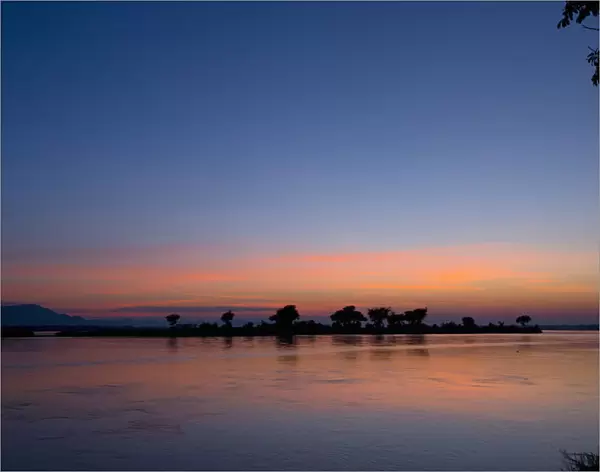 Evening mood at the Zambezi river, Lower Zambezi, Zambia