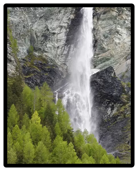 Zopenitzenbach Waterfall or Jungfernsprung, Hohe Tauern, Heiligenblut am Grossglockner, Spittal an der Drau, Carinthia, Austria