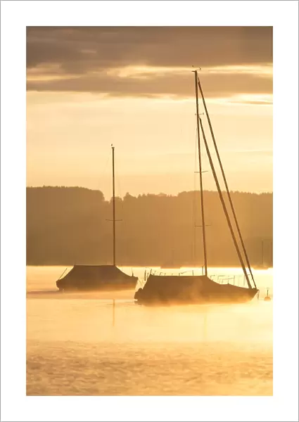 Early morning, boats on Lake Starnberg near Seeshaupt, Bavaria, Germany, Europe, PublicGround
