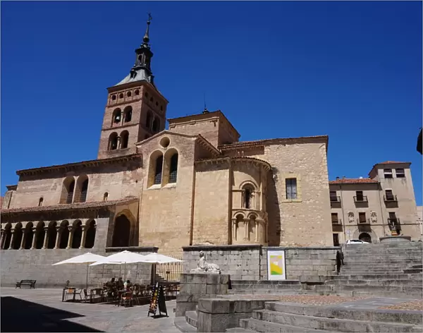 San Martin Church and Plaza de las Sirenas, Segovia, Spain