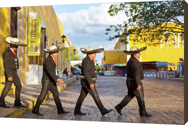 Mariachi crossing the street Beatles style, Mexico