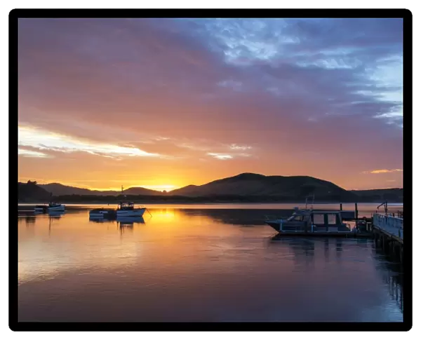 Sunrise at the small yacht dock in Waikawa