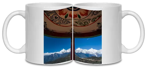 Art of Tibetan style and snow mountain