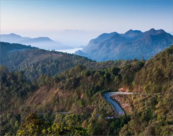 Road over the Doi Ang Khang, Chiangmai