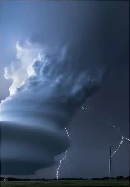 Double Lightning Bolts, Nebraska USA