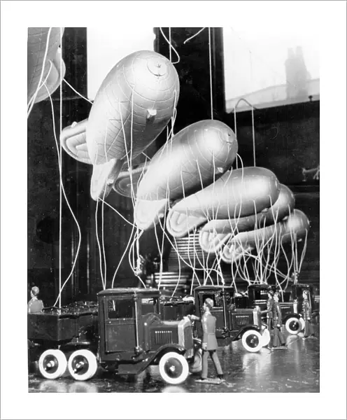 Toy Balloon Barrage