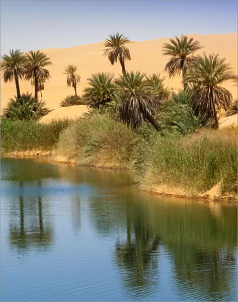 Um el Ma salt lake, Mandara, Sahara, Libya