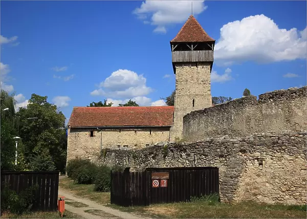 The Counts Castle of Kelling, built in the 13th century and a World Heritage Site since 1993. Calnic, German Kelling, is a municipality in Alba County in Transylvania, Romania