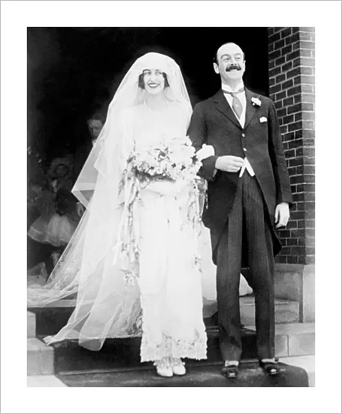 Great Anglo American wedding. The wedding of Miss Cornelia Vanderbilt and the Hon