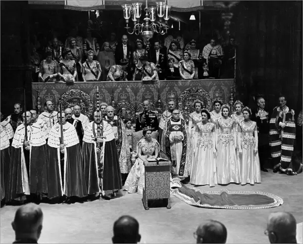 Coronation of Queen Elizabeth II Queen Elizabeth II after making her humble adoration