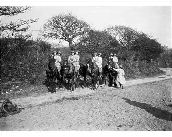 Members of the First World War Womens Land Arm. Tregavethan Farm, Truro, Cornwall. 1917