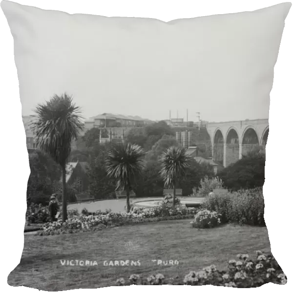 Bandstand, Victoria Gardens, Truro, Cornwall. After 1902