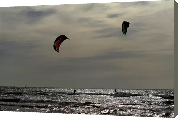 Italy-Lifestyle-Kite Surf