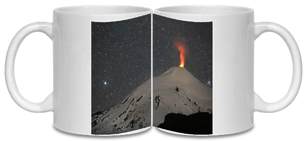 Chile-Volcano-Villarrica