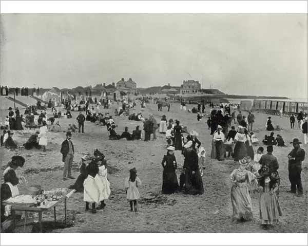 Walton-on-the-Naze, Scene on the Beach (b  /  w photo)