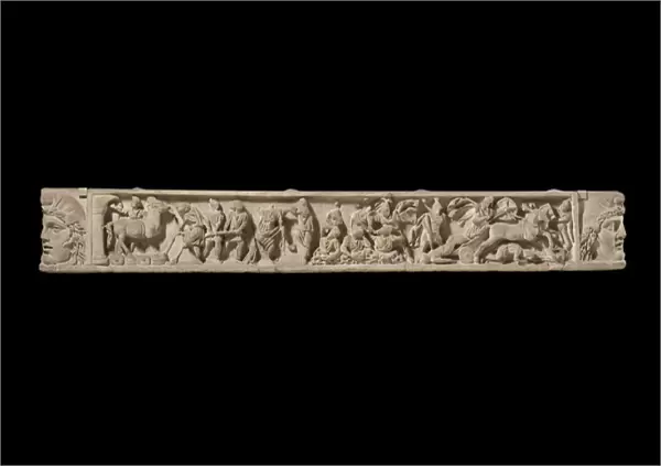 Sarcophagus lid depicting the Siege of Troy, c. 200 AD (marble)