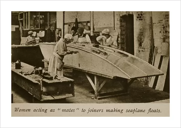 Women acting as mates to joiners making seaplane floats, 1914-19 (b  /  w photo)
