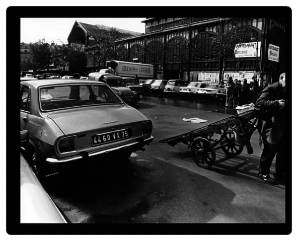 Les halles de Paris just before the demolition of August 1971 (b  /  w photo)