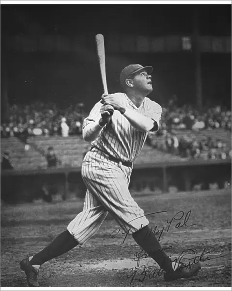Babe Ruth (b  /  w photo)
