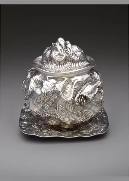 Oyster tureen with stand, 1884 (silver)