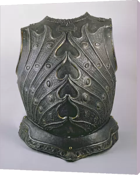 Armoured breastplate (metal)