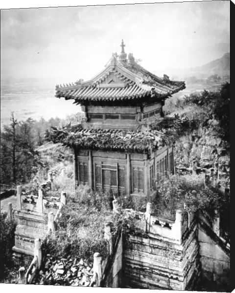 The Baoyun Bronze Pavilion in the Summer Palace, Beijing, c. 1867-72 (b  /  w photo)