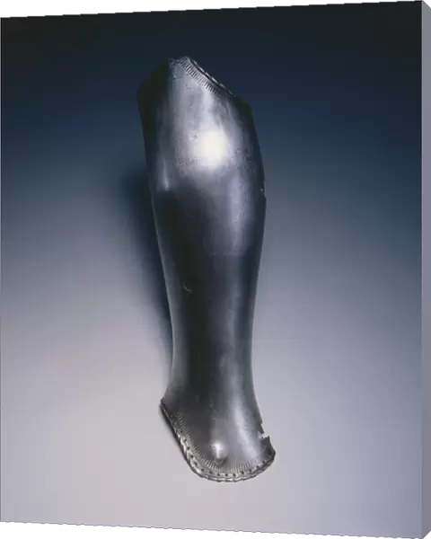 Leg guard, or greave (steel)