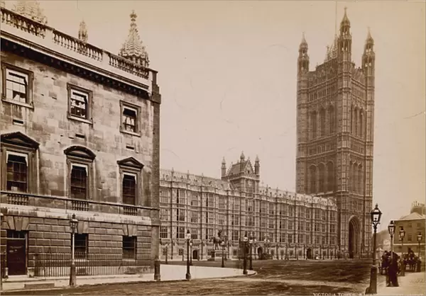 Victoria Tower of the Houses of Parliament (photo)