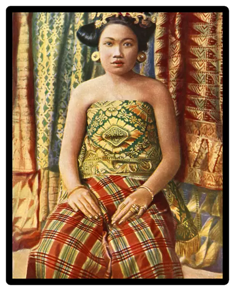 Balinese girl (colour photo)