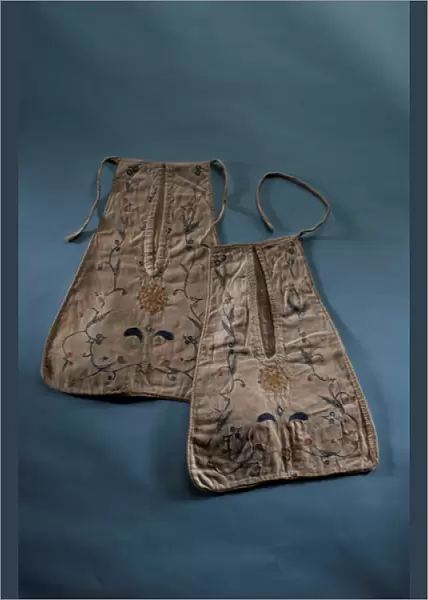Pair of attached pockets, c. 1750 (cotton & silk)