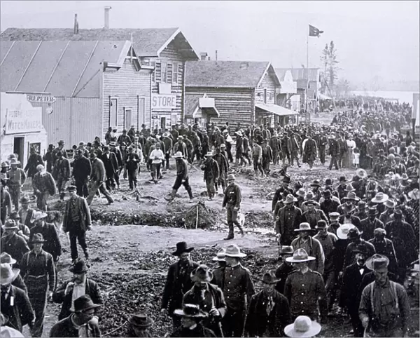 Dawson City during the Klondike Gold Rush (1897-98) 1898 (b  /  w photo)