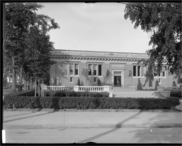 Elmhurst branch of the Queens Borough Public Library; A Carnegie library, c