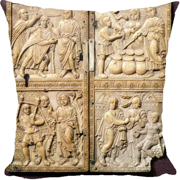 Diptych showing the Miracles of Christ, c. 450-460 AD (ivory)