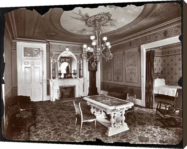 Private sitting room at the Hoffman House Hotel, 1907 (silver gelatin print)