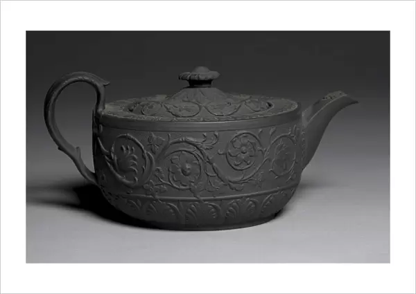 Teapot, made by Elijah Mayer & Son, c. 1810 (black basalt)