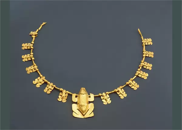 Quimbaya necklace with frogs, from Colombia (hammered gold)