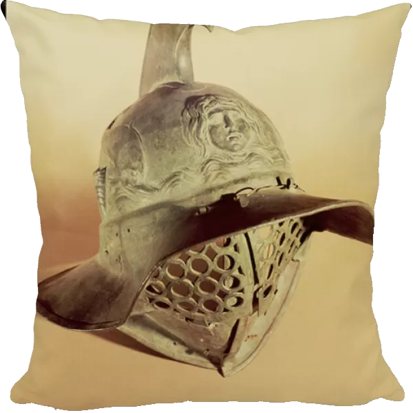 Thracian gladiators helmet (bronze)