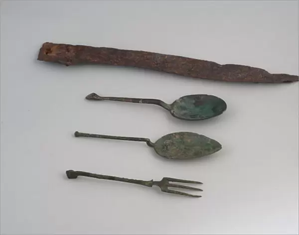 Tablespoons, knife and fork (iron & bronze)
