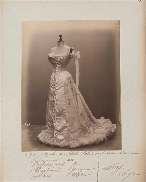 Album Page: House of Worth, Ball Gown, 1902-03 (b  /  w photo)