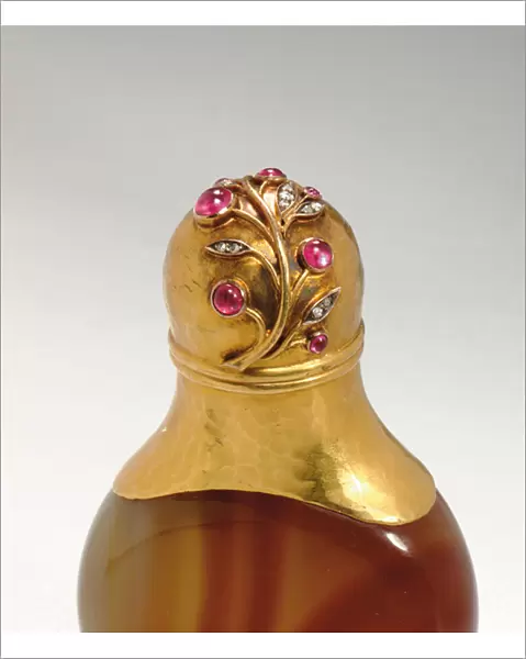 Scent bottle, workmasters mark of Erik Kollin, St. Petersburg, c